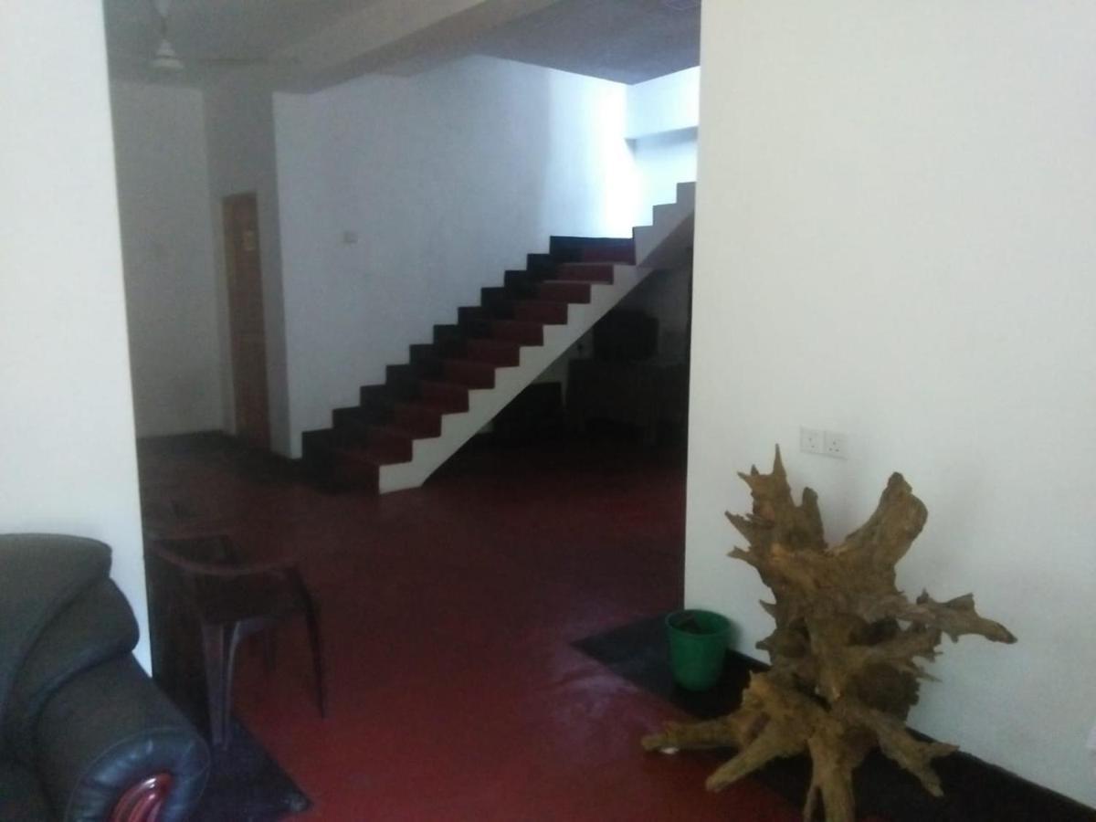 Hotel Yelona Kegalle Eksteriør bilde