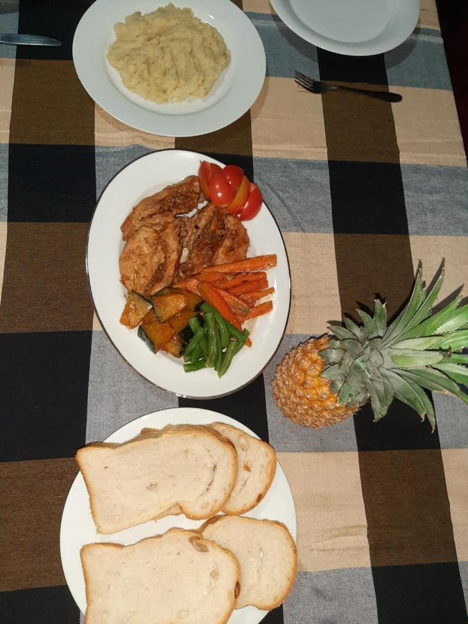 Hotel Yelona Kegalle Eksteriør bilde